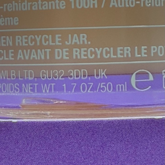 Moisture Surge 100H Auto-Replenishing Hydrator 1.7 oz - Picture 3 of 3